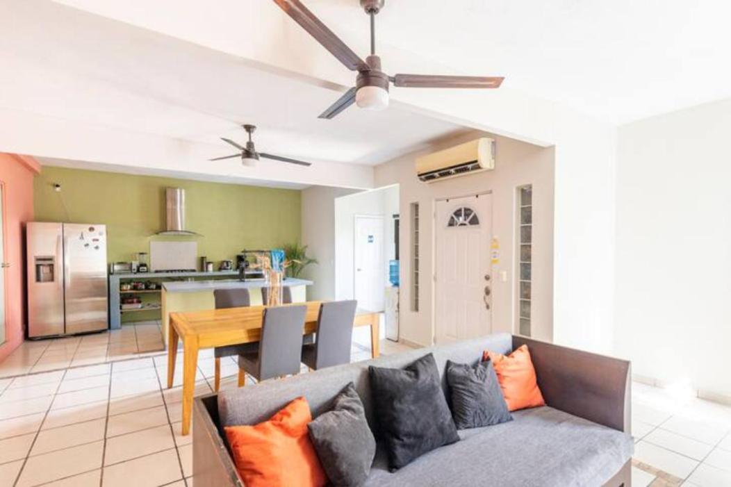 Dici Co-Living Housing Cabo San Lucas Acomodação com café da manhã Exterior foto